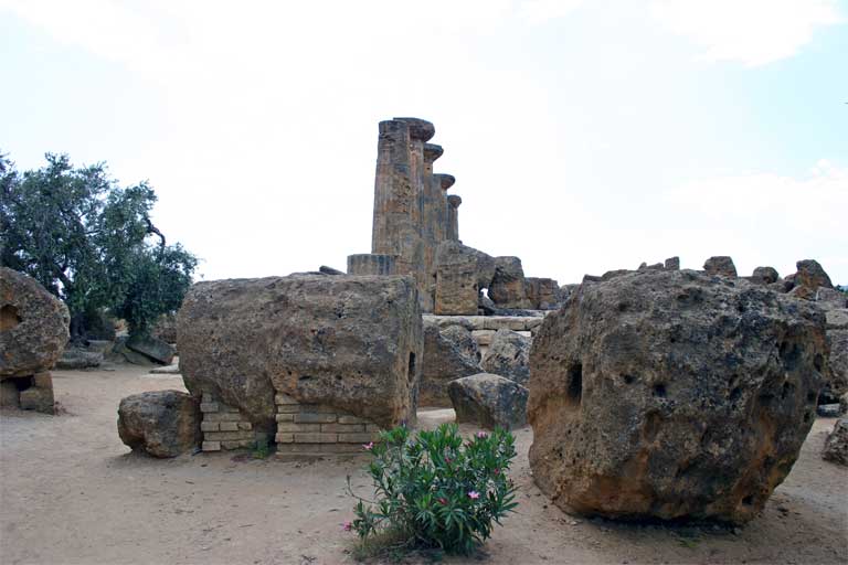 slideshow image