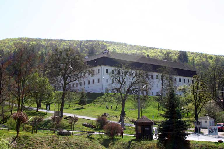 slideshow image