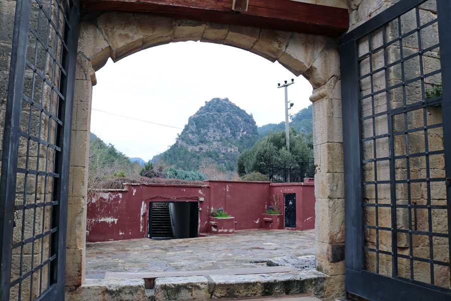 slideshow image